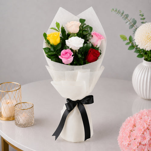 6 Mixed Garden Roses Bouquet