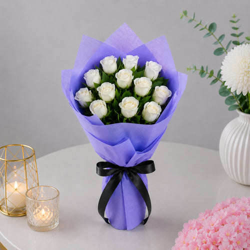 12 White Roses Bouquet