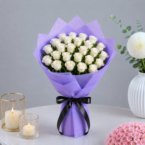 25 White Roses Bouquet