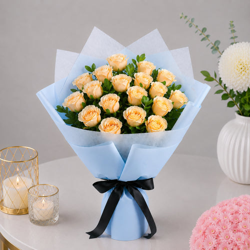 25 Peach Roses Bouquet