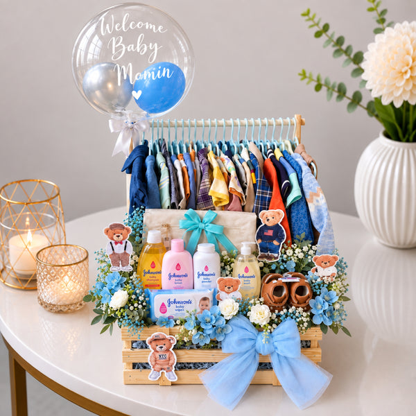 Grand Baby Boy Crate with Full Clothing Rail and Name Balloon